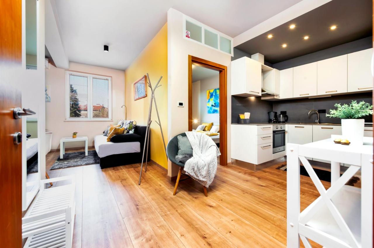 Room And Apartments Antea Rovinj Ngoại thất bức ảnh