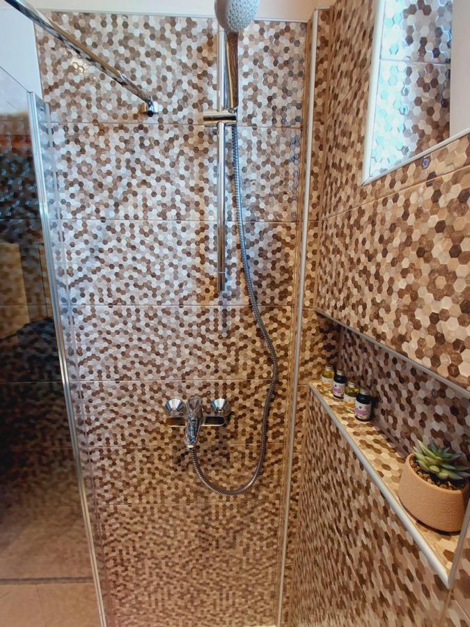 Room And Apartments Antea Rovinj Ngoại thất bức ảnh